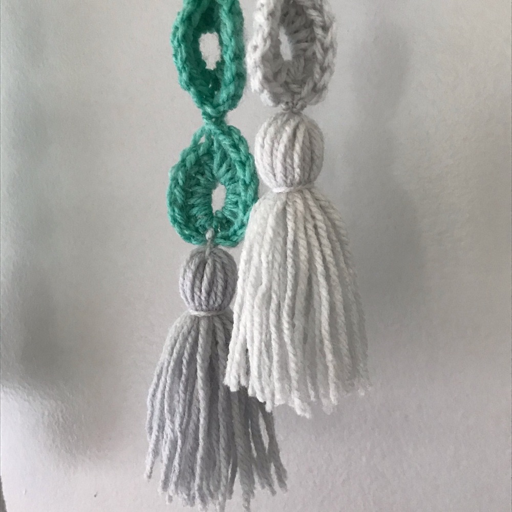 Crocheted Circles Scarf - Picture 3 of 4